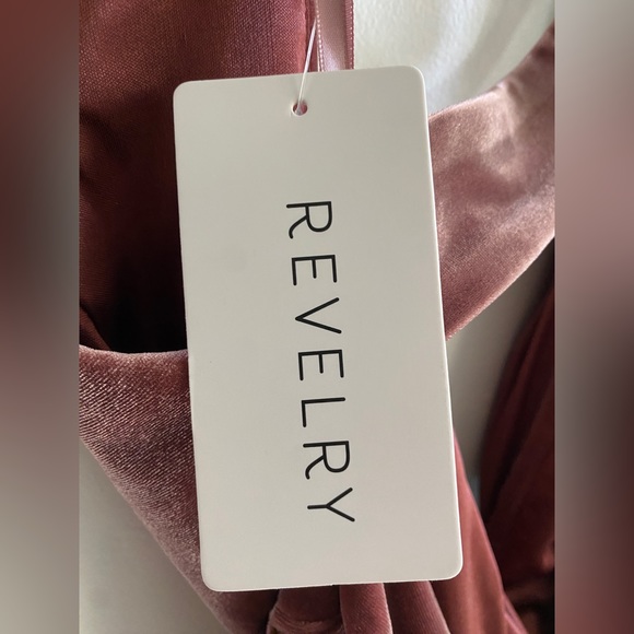 Revelry Velvet Dylan - Dusty Rose - Size 10 - Picture 2 of 7